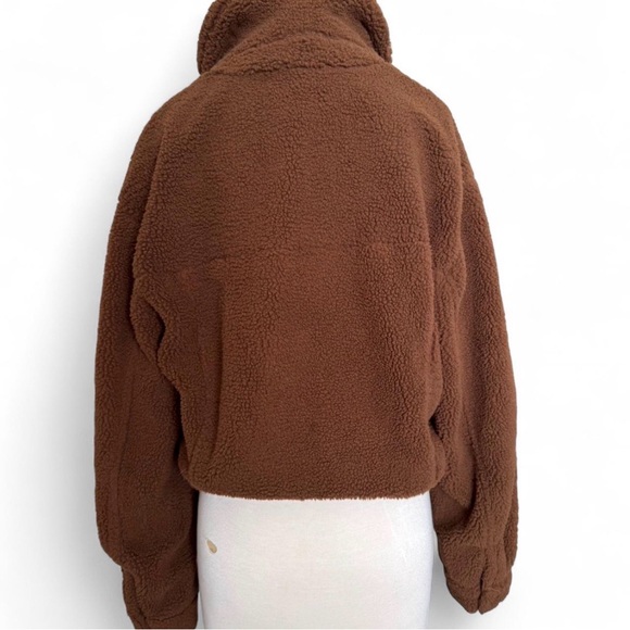 Button-Up Teddy Jacket - Picture 4 of 5